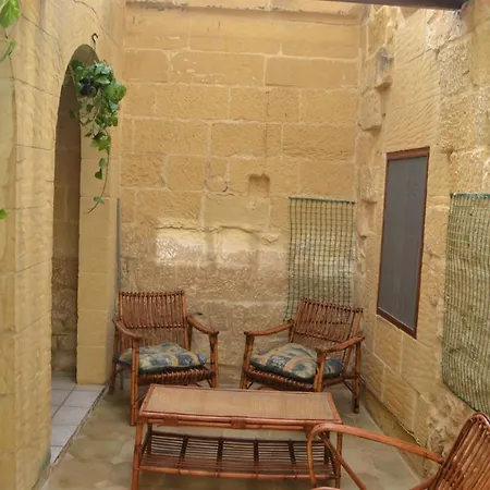 Ta' Gilja Farmhouse *