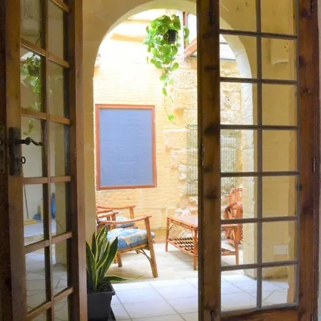 Ta' Gilja Farmhouse Holiday home